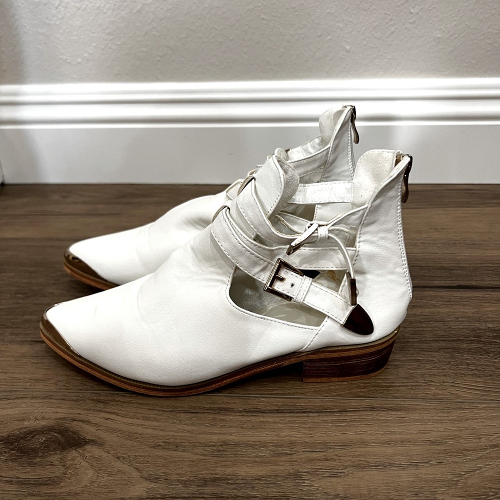 White pleather ankle booties, size 9